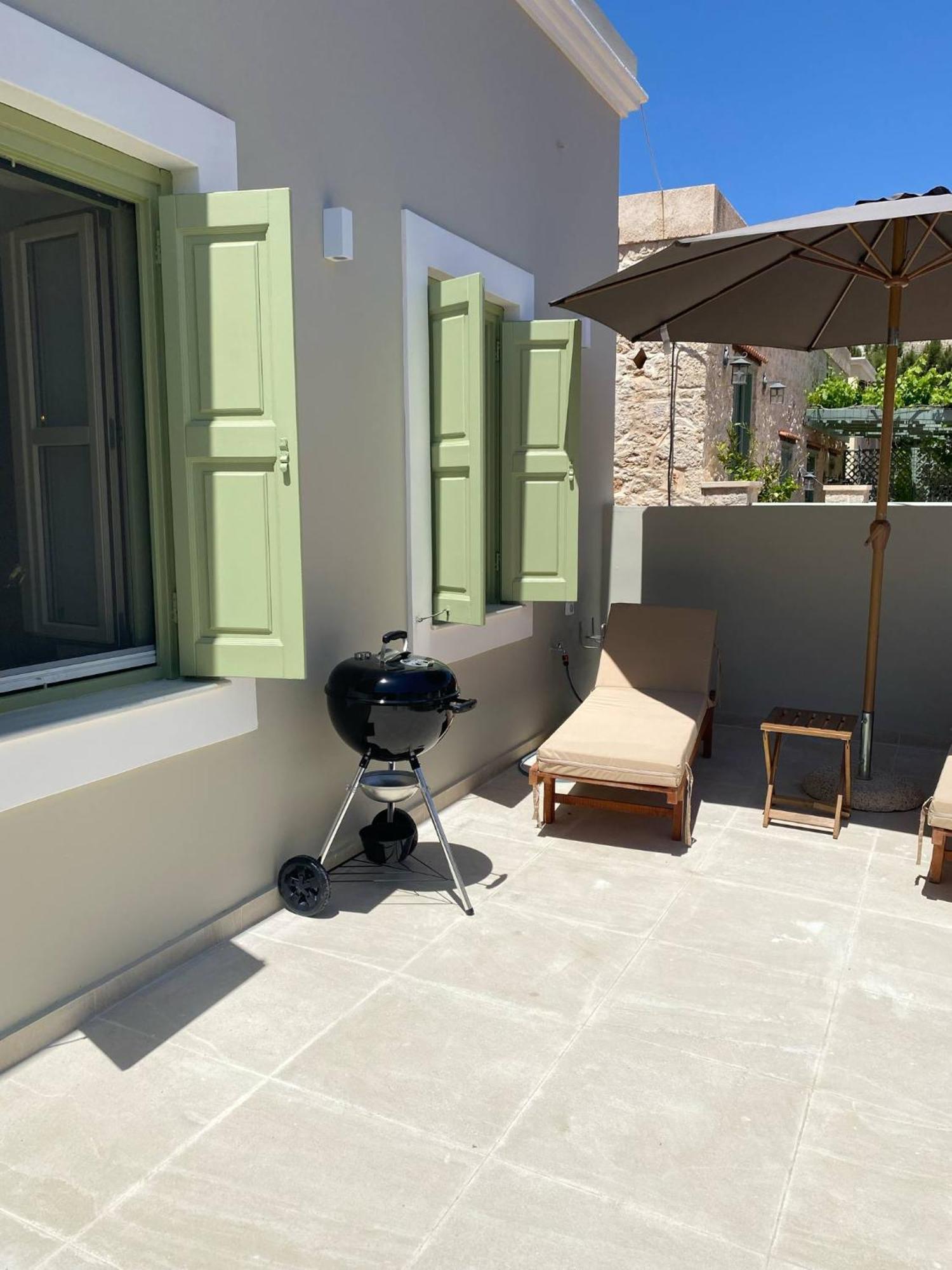 Villa Theoni Chalki Town Exterior photo